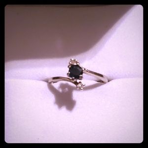 Genuine sapphire &diamond ring